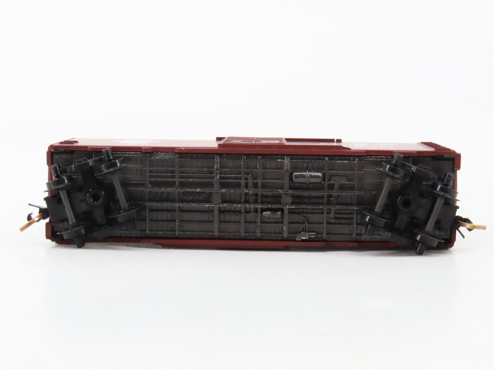 N Scale Kadee Micro-Trains MTL 20520 D&H Delaware & Hudson 40' Box Car 18452 RTR
