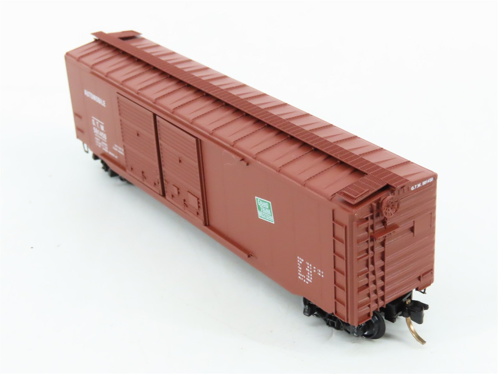 N Scale Micro-Trains MTL 34170 Grand Trunk Western 50' Double Door Box Car RTR