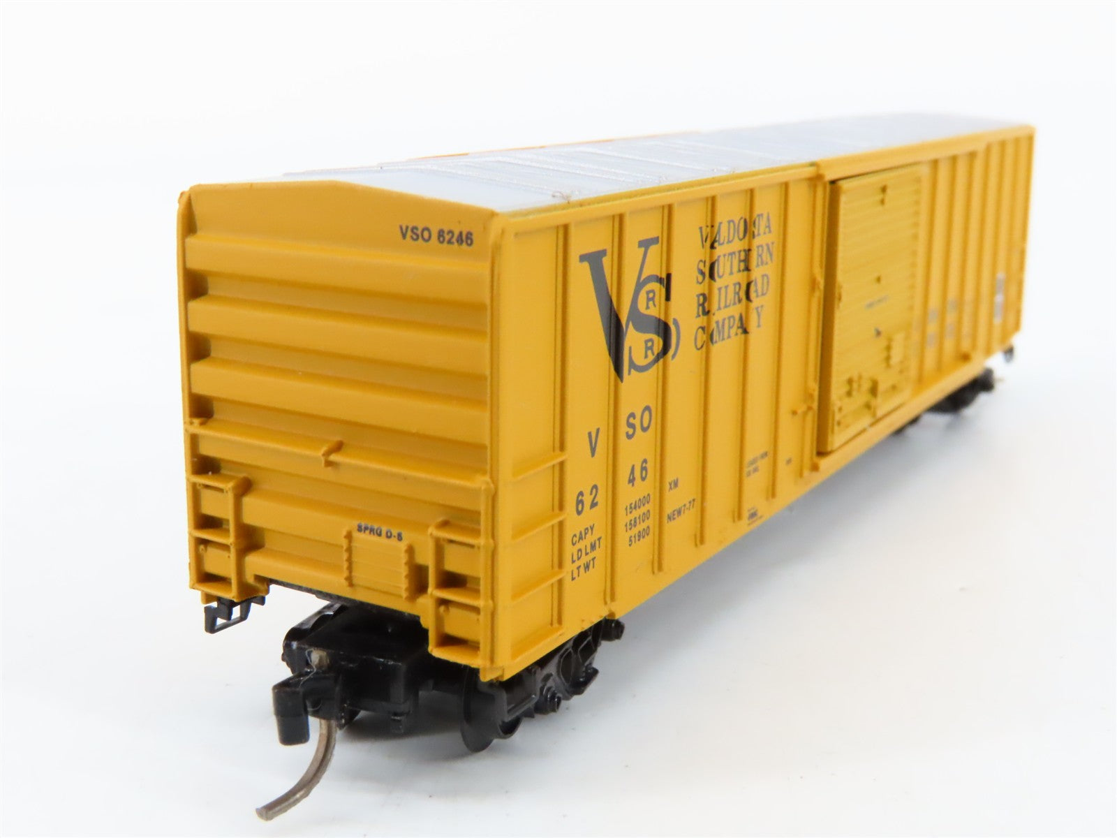 N Scale Micro-Trains MTL 25450 Valdosta Southern 50' Rib Side Box Car RTR