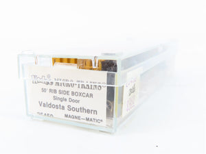 N Scale Micro-Trains MTL 25450 Valdosta Southern 50' Rib Side Box Car RTR