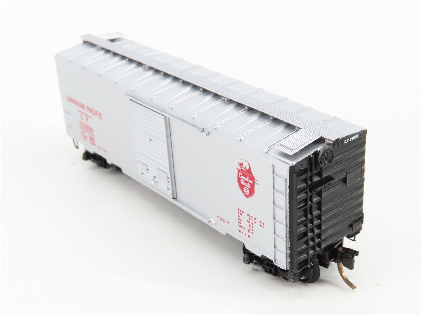 N Kadee Micro-Trains MTL 20890 CP Canadian Pacific Beaver 40' Box Car 221009 RTR