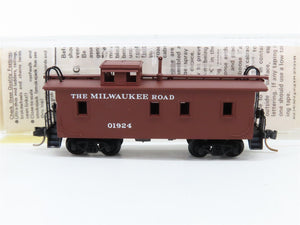 N Scale Micro-Trains MTL 50180 Milwaukee Road 34' Wood-Sheathed Caboose RTR