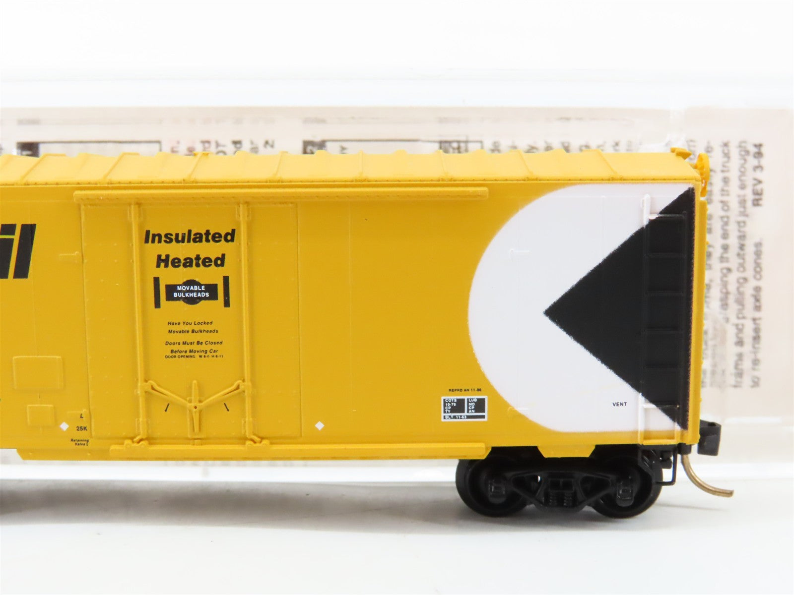 N Scale Micro-Trains MTL 74010 CP Canadian Pacific 40' Box Car 165204 RTR