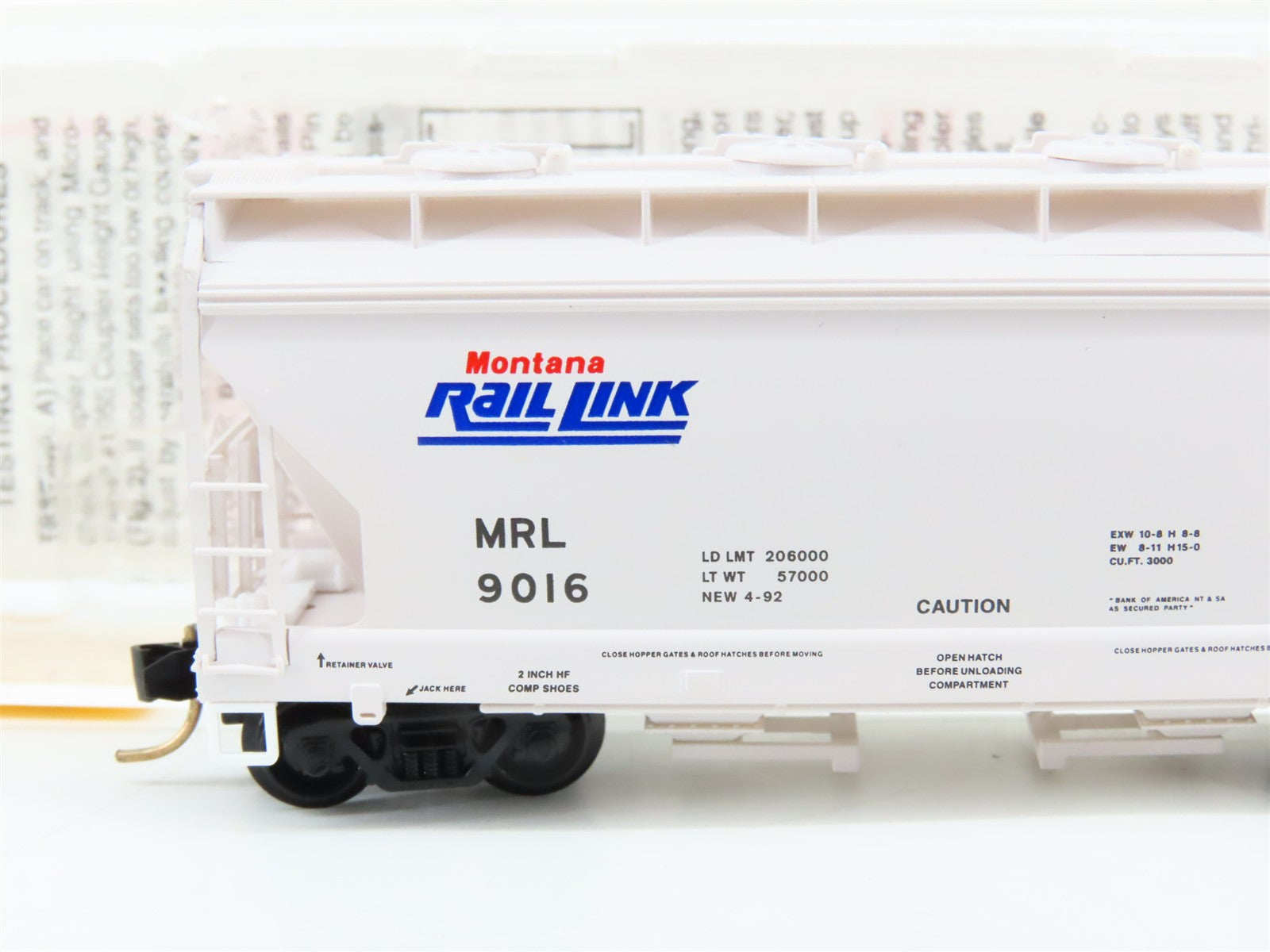 N Scale Micro-Trains MTL 92110 MRL Montana Rail Link Hopper 9016 RTR