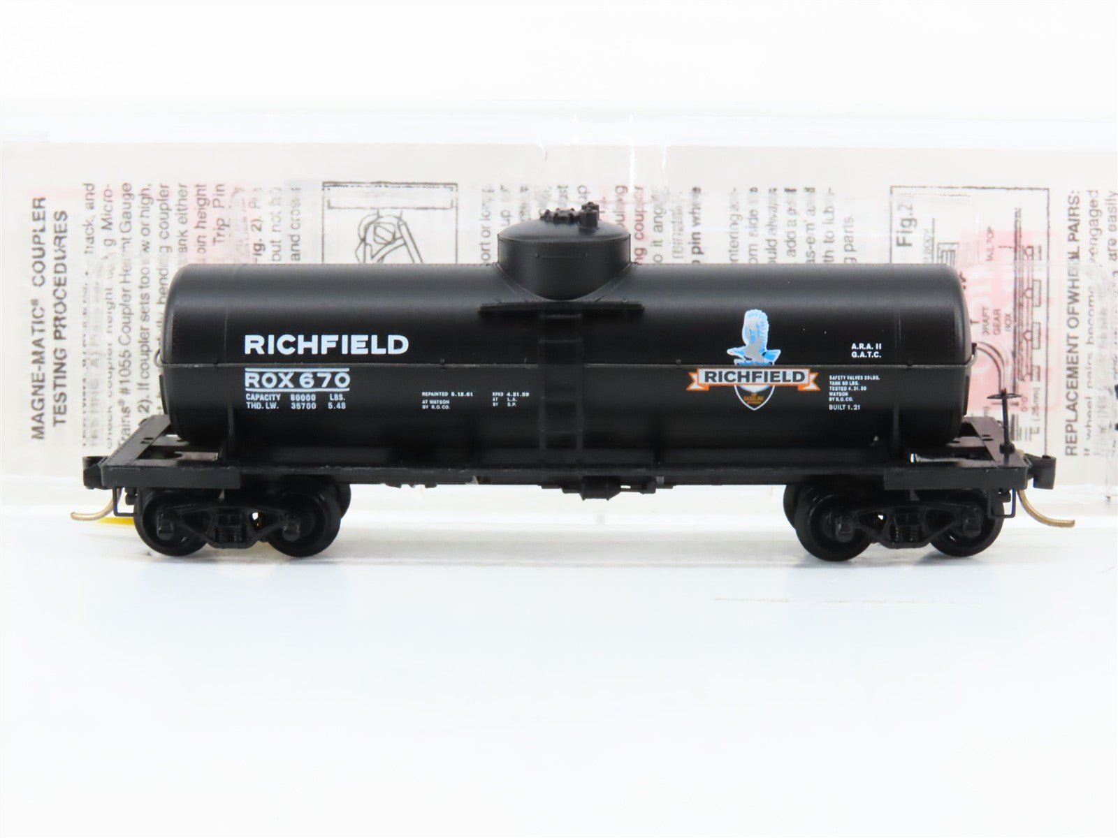 N Scale Micro-Trains MTL 65430 ROX Richfield Oil Company 39' Tank Car 670 RTR