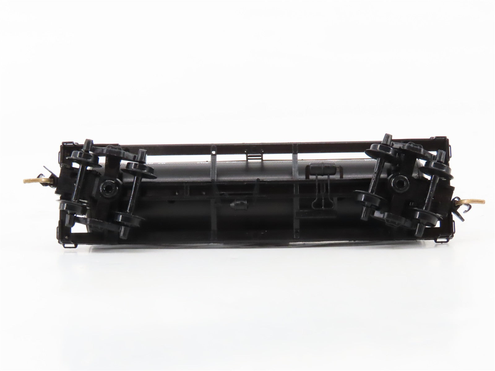 N Scale Micro-Trains MTL 65430 ROX Richfield Oil Company 39' Tank Car 670 RTR