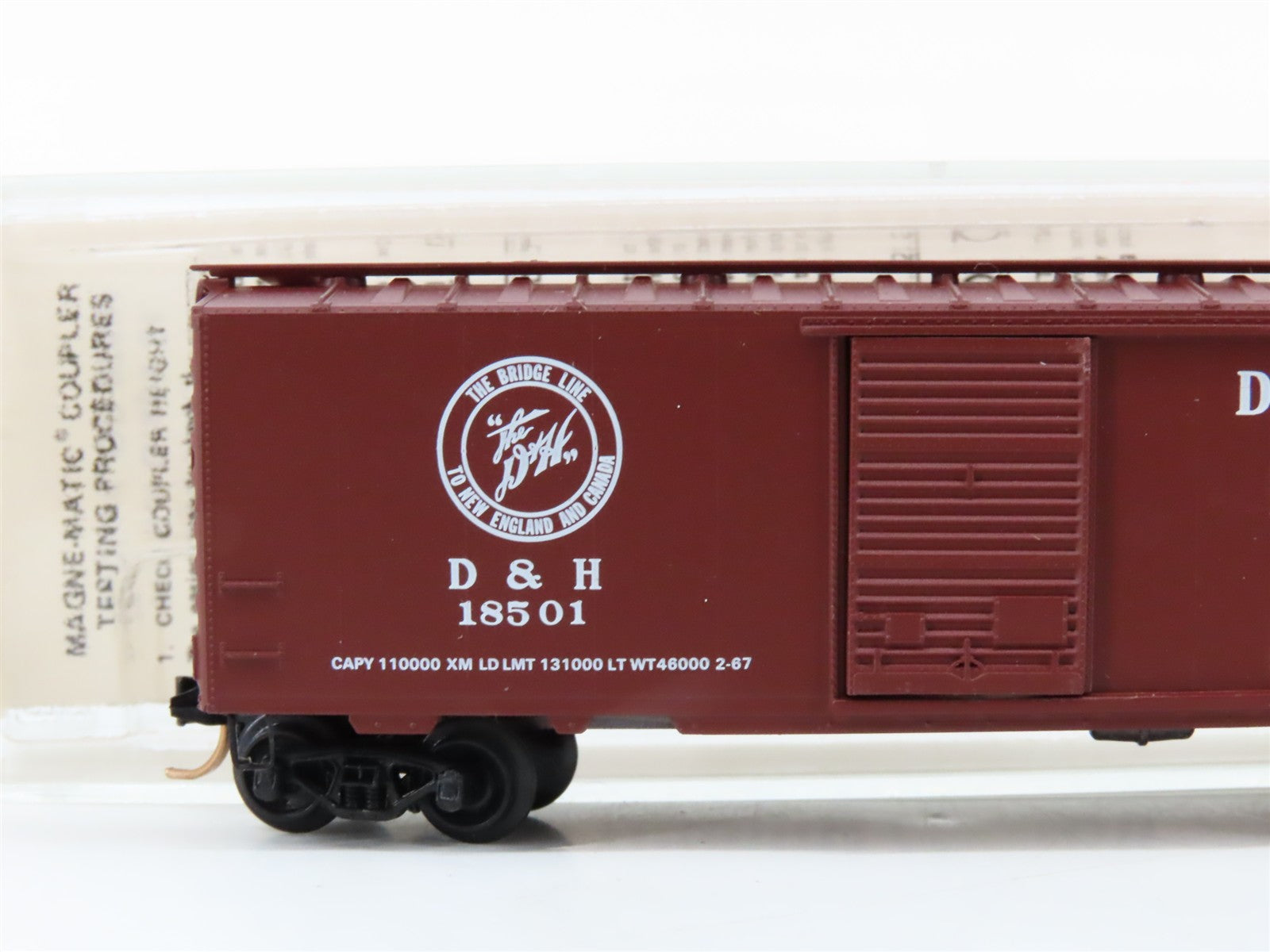 N Scale Micro-Trains MTL D&H Delaware & Hudson 40' Box Car 18501 RTR