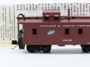 N Scale Micro-Trains MTL 50200 CNW Chicago & North Western 34' Caboose 10410 RTR