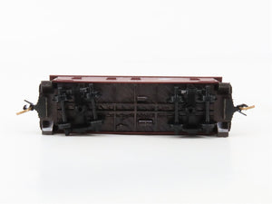 N Scale Micro-Trains MTL 50200 CNW Chicago & North Western 34' Caboose 10410 RTR