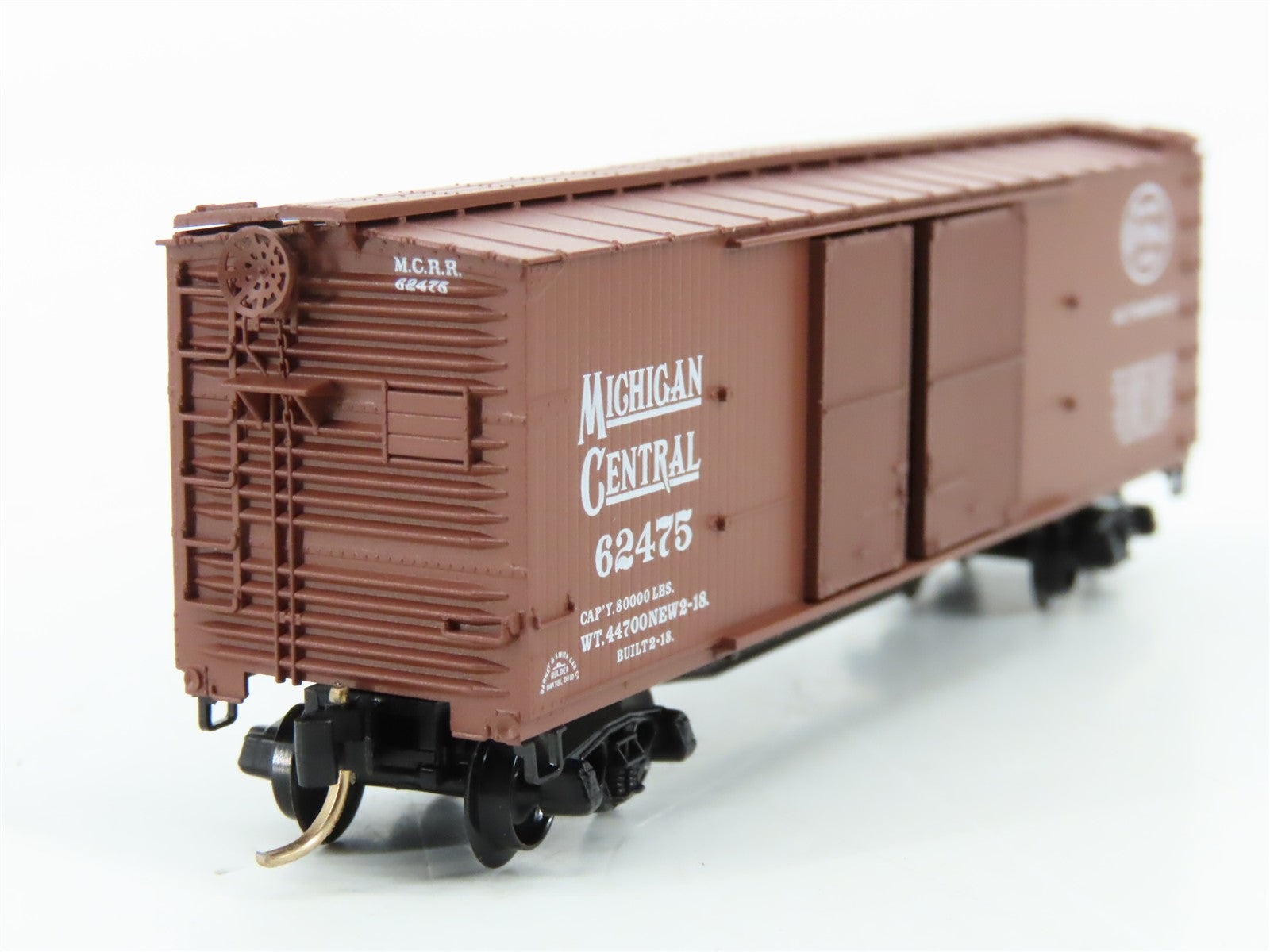 N Scale Micro-Trains MTL 43060 MC Michigan Central 40' Box Car 62475 RTR