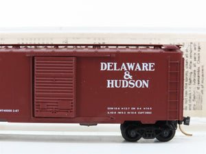 N Scale Micro-Trains MTL D&H Delaware & Hudson 40' Box Car 18501 RTR