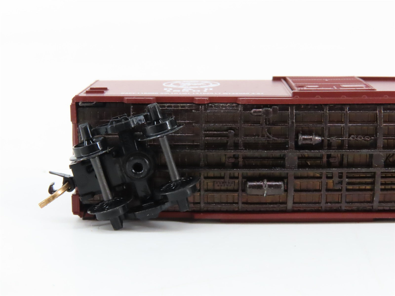 N Scale Micro-Trains MTL D&H Delaware & Hudson 40' Box Car 18501 RTR