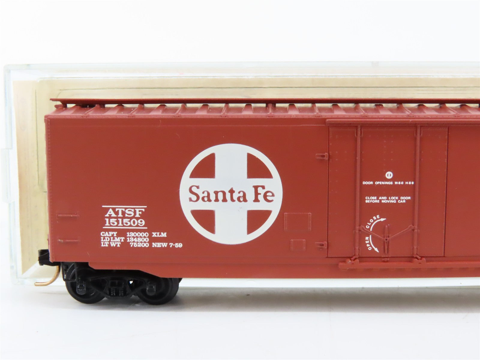 N Scale Micro-Trains MTL BLW-43 ATSF Santa Fe 50' Box Car 151509 RTR