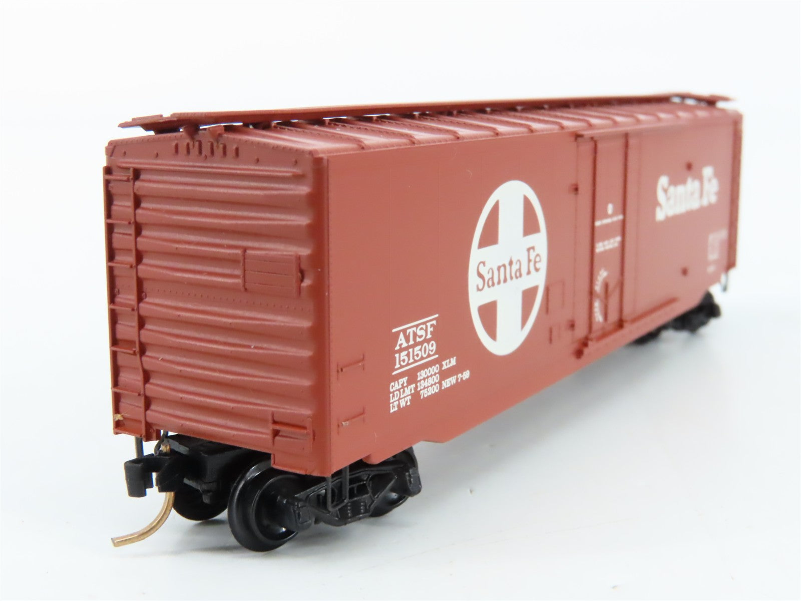 N Scale Micro-Trains MTL BLW-43 ATSF Santa Fe 50' Box Car 151509 RTR