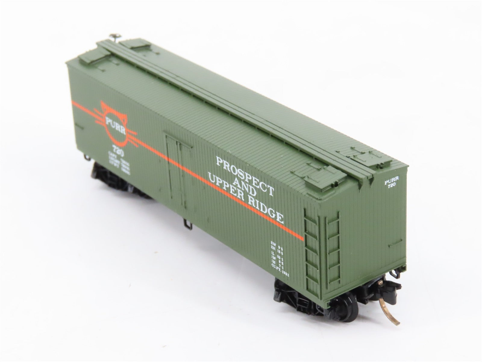 N Scale Micro-Trains MTL 720 PURR Prospect & Upper Ridge 33' Box Car 720 RTR