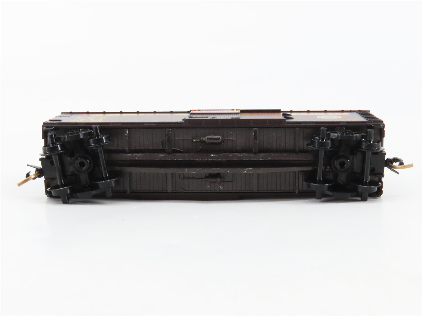N Scale Micro-Trains MTL 39100 NWP Northwestern Pacific 40' Box Car 1953 RTR