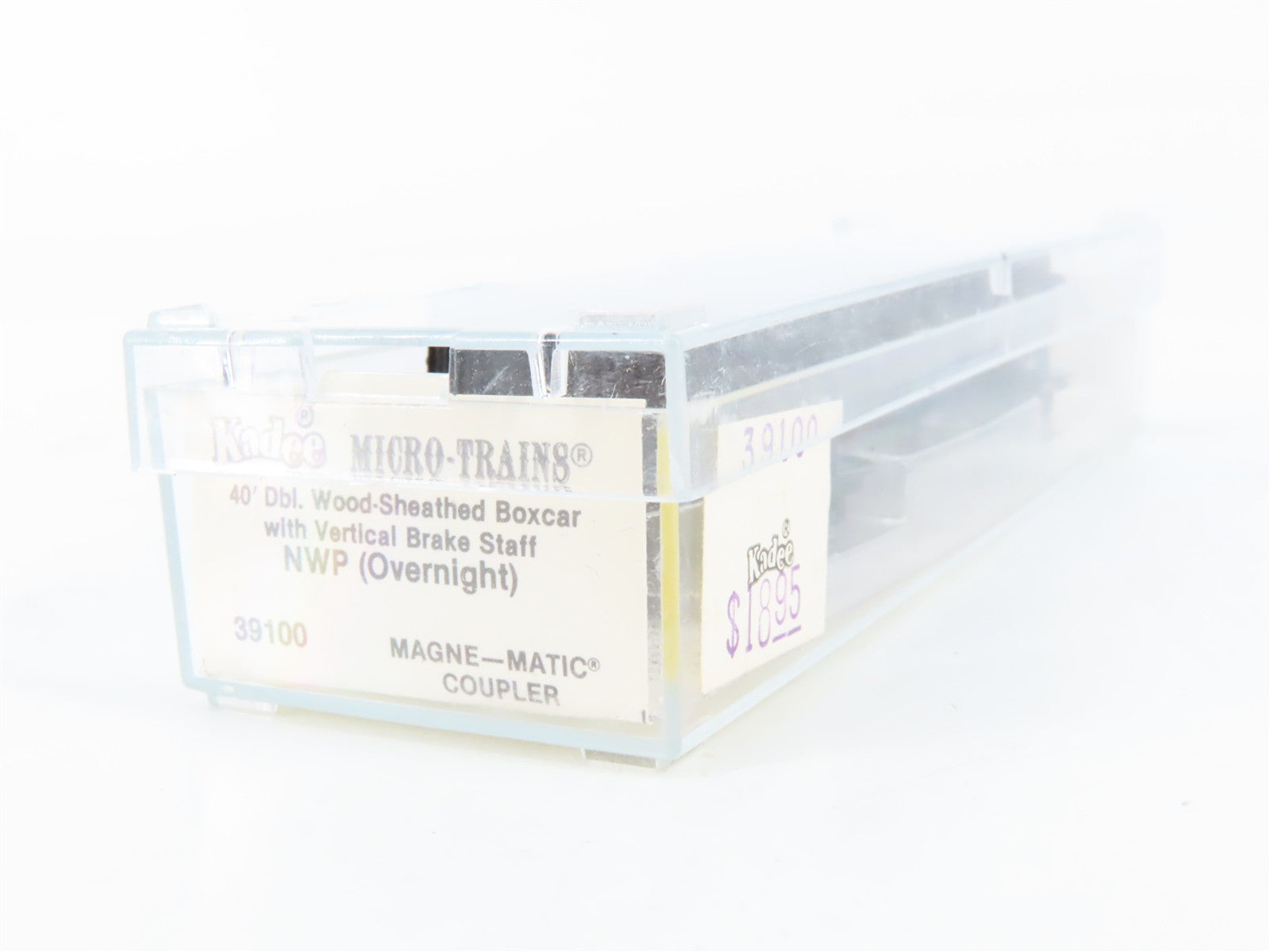 N Scale Micro-Trains MTL 39100 NWP Northwestern Pacific 40' Box Car 1953 RTR