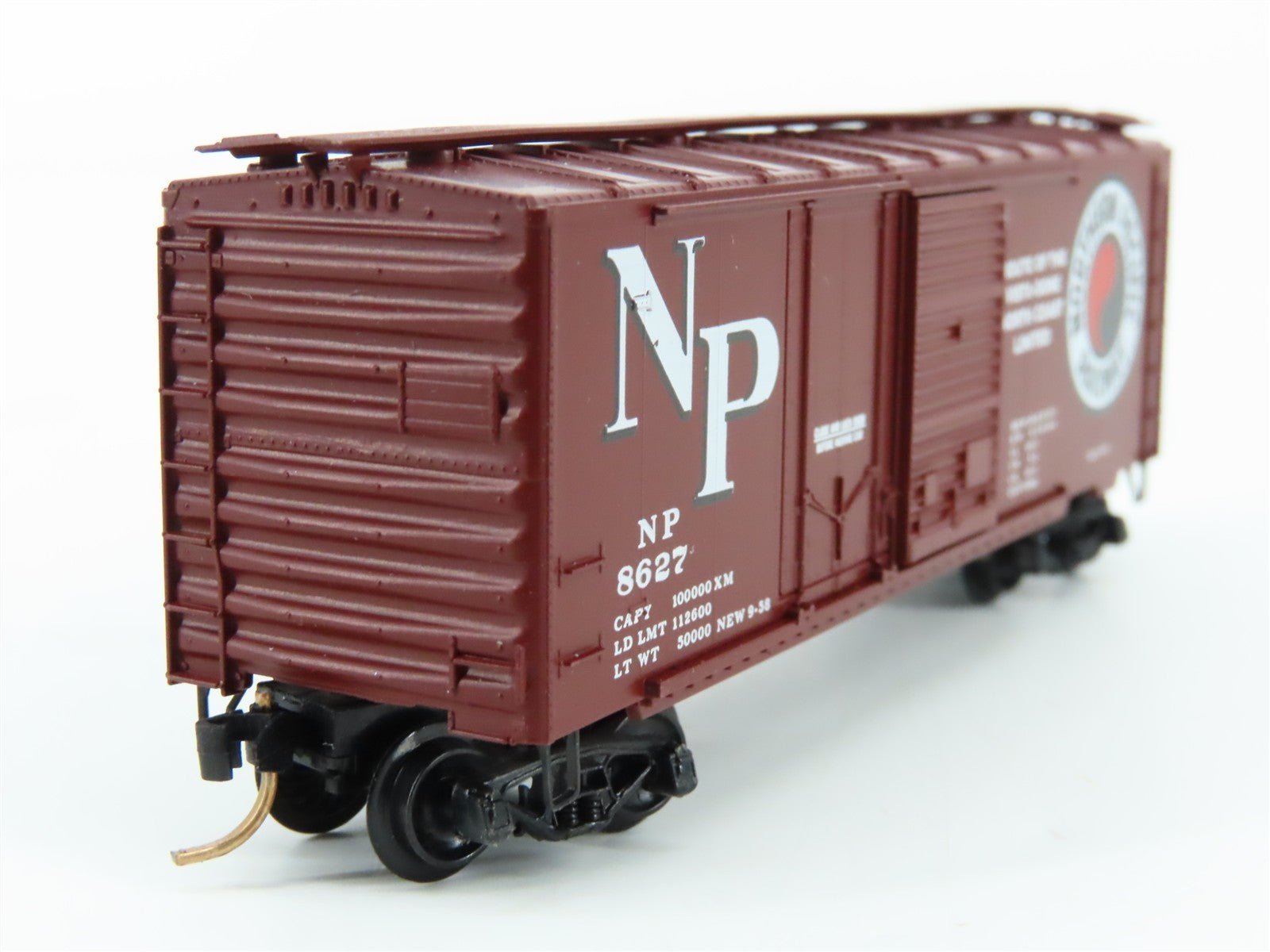 N Kadee Micro-Trains MTL Special Run 1-C NP Northern Pacific 40' Boxcar 8627 RTR