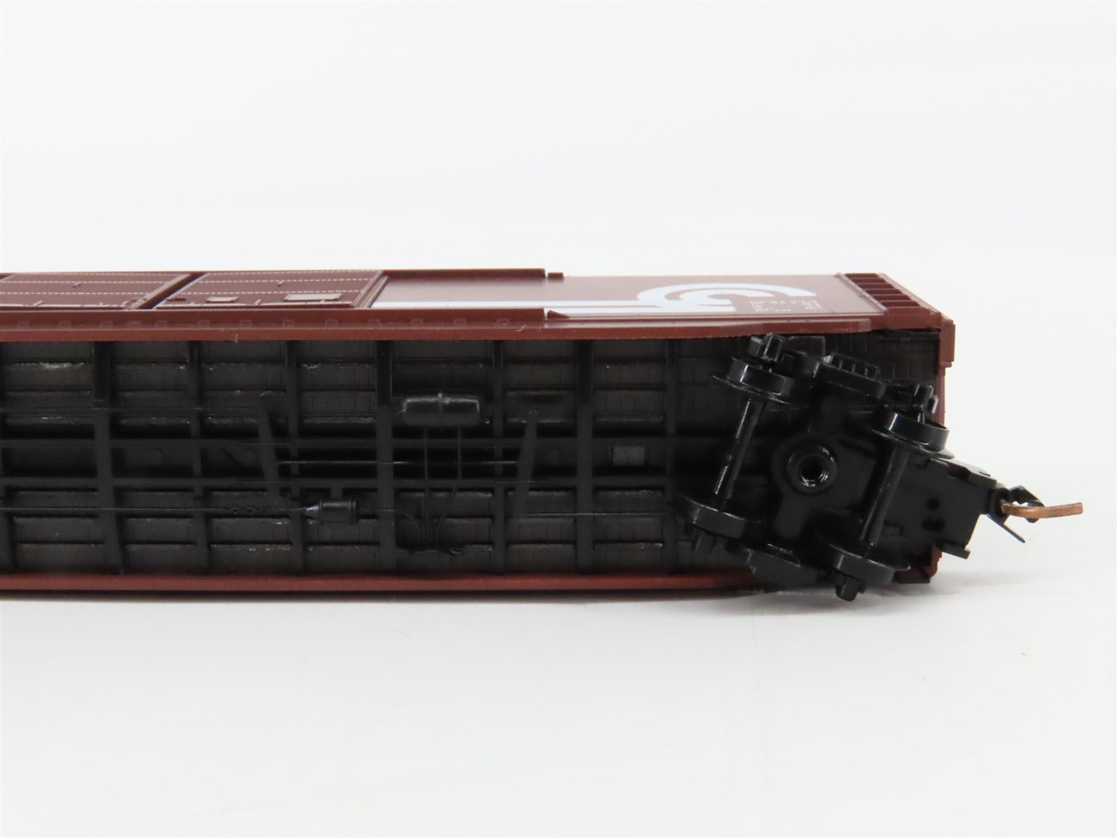 N Scale Micro-Trains MTL 37010 CR Conrail 50' Box Car 174605 RTR