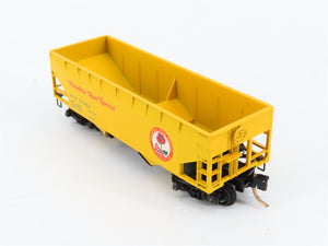 N Scale Micro-Trains MTL Pasadena Rose Special 2-Bay Hopper Factory Interior RTR