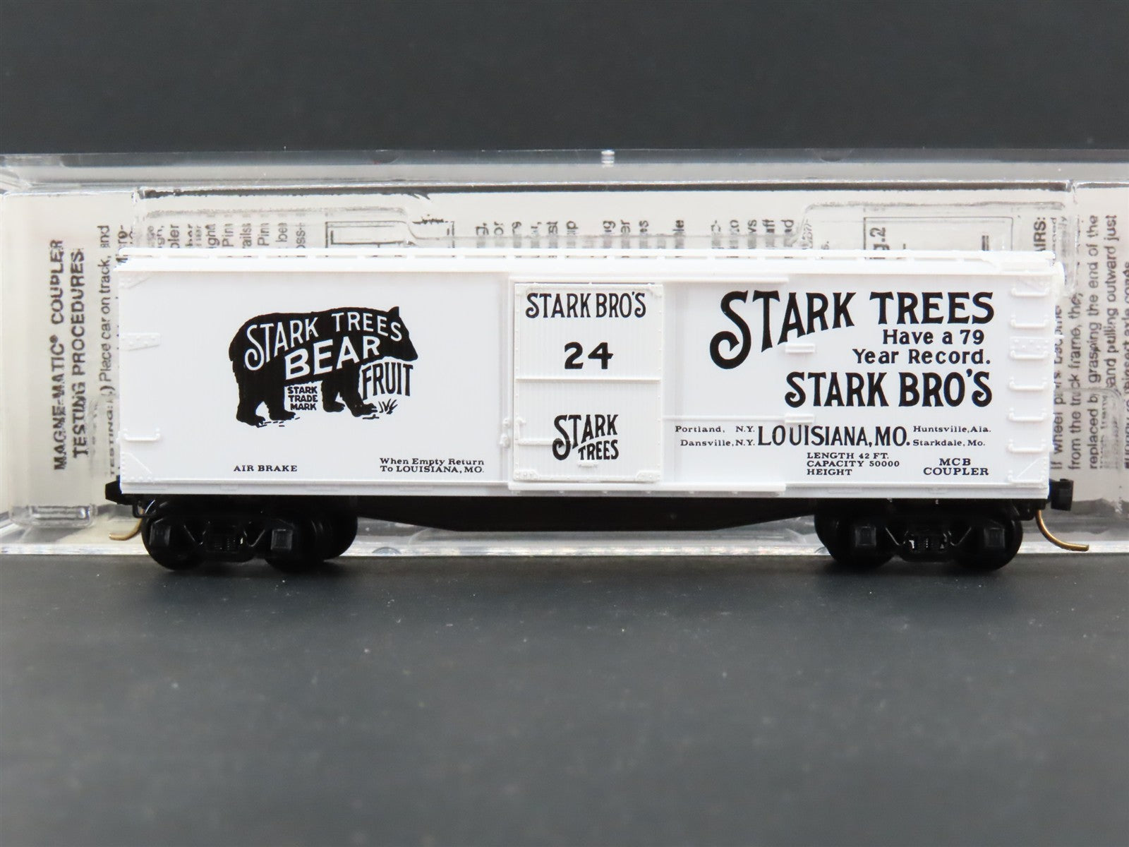 N Scale Micro-Trains MTL 42010 Stark Bro's 40' Double-Sheathed Wood Box Car RTR