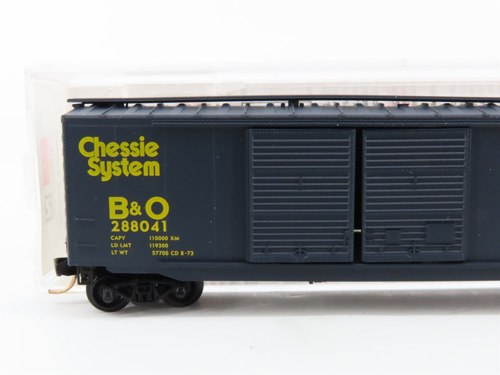 N Scale Micro-Trains MTL 34010 B&O Chessie System 50' Box Car 288041 RTR