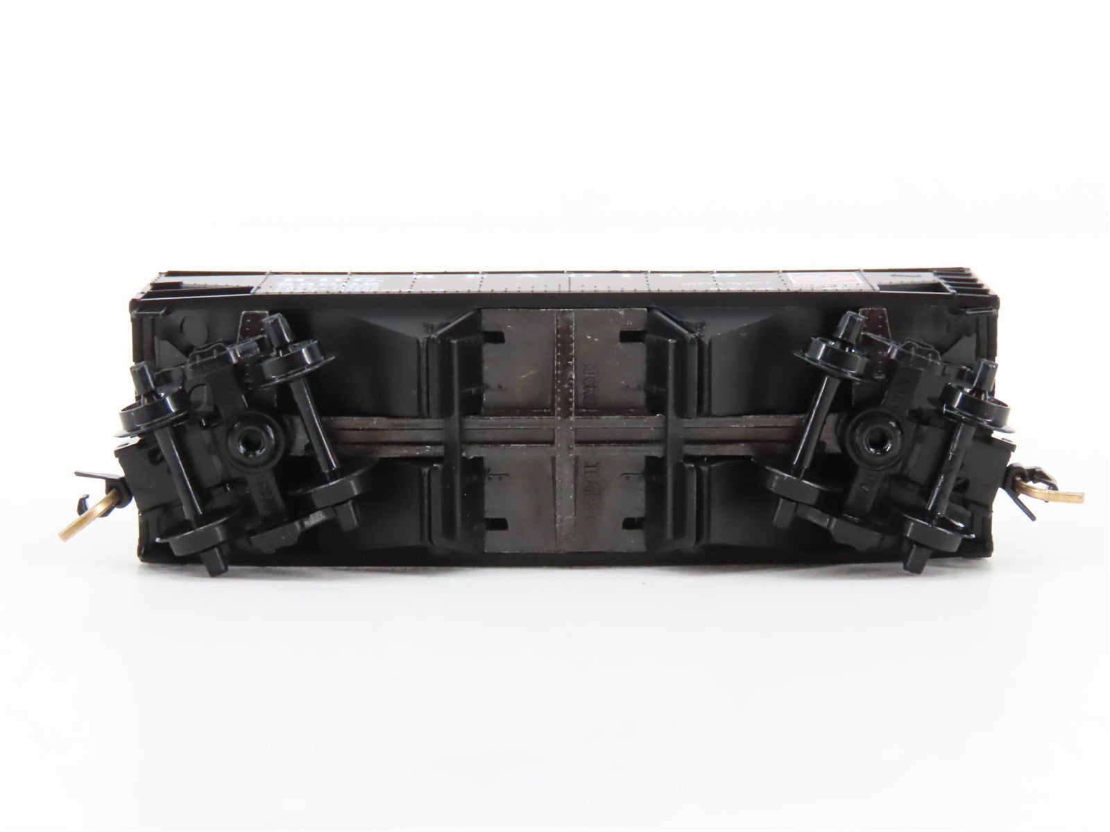 N Scale Micro-Trains MTL 55310 RDG Reading 33' 2-Bay Hopper Factory Interior RTR