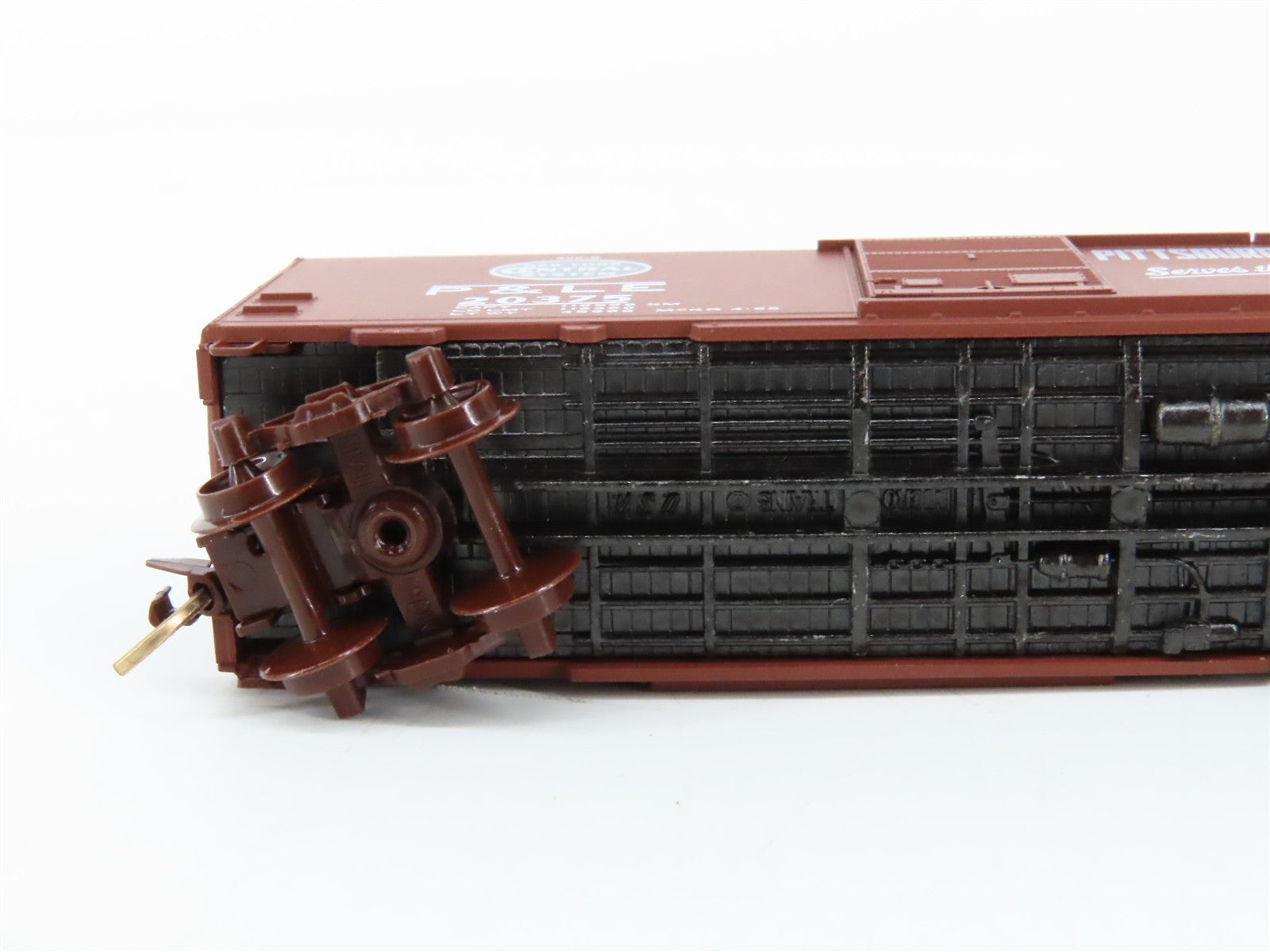 N Scale Micro-Trains MTL 20410 P&LE Pittsburgh & Lake Erie 40' Box Car 20375 RTR