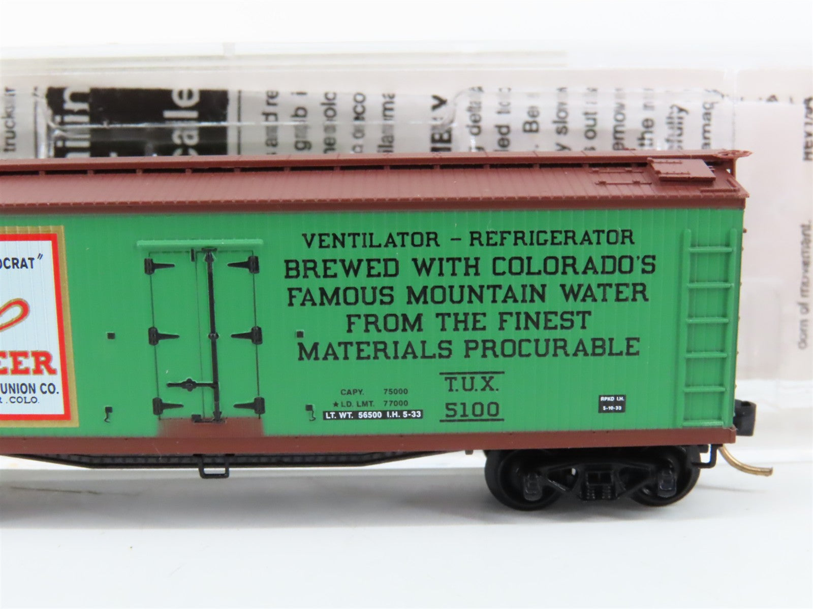 N Scale Micro-Trains MTL 49440 TUX Tivoli Beer 40' Reefer 5100 RTR