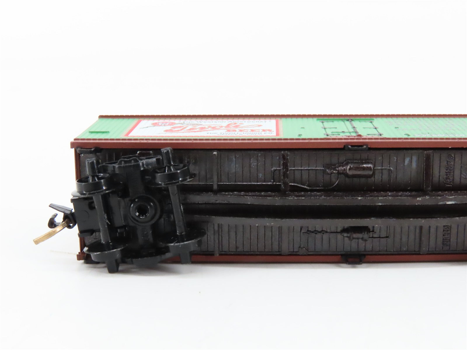 N Scale Micro-Trains MTL 49440 TUX Tivoli Beer 40' Reefer 5100 RTR