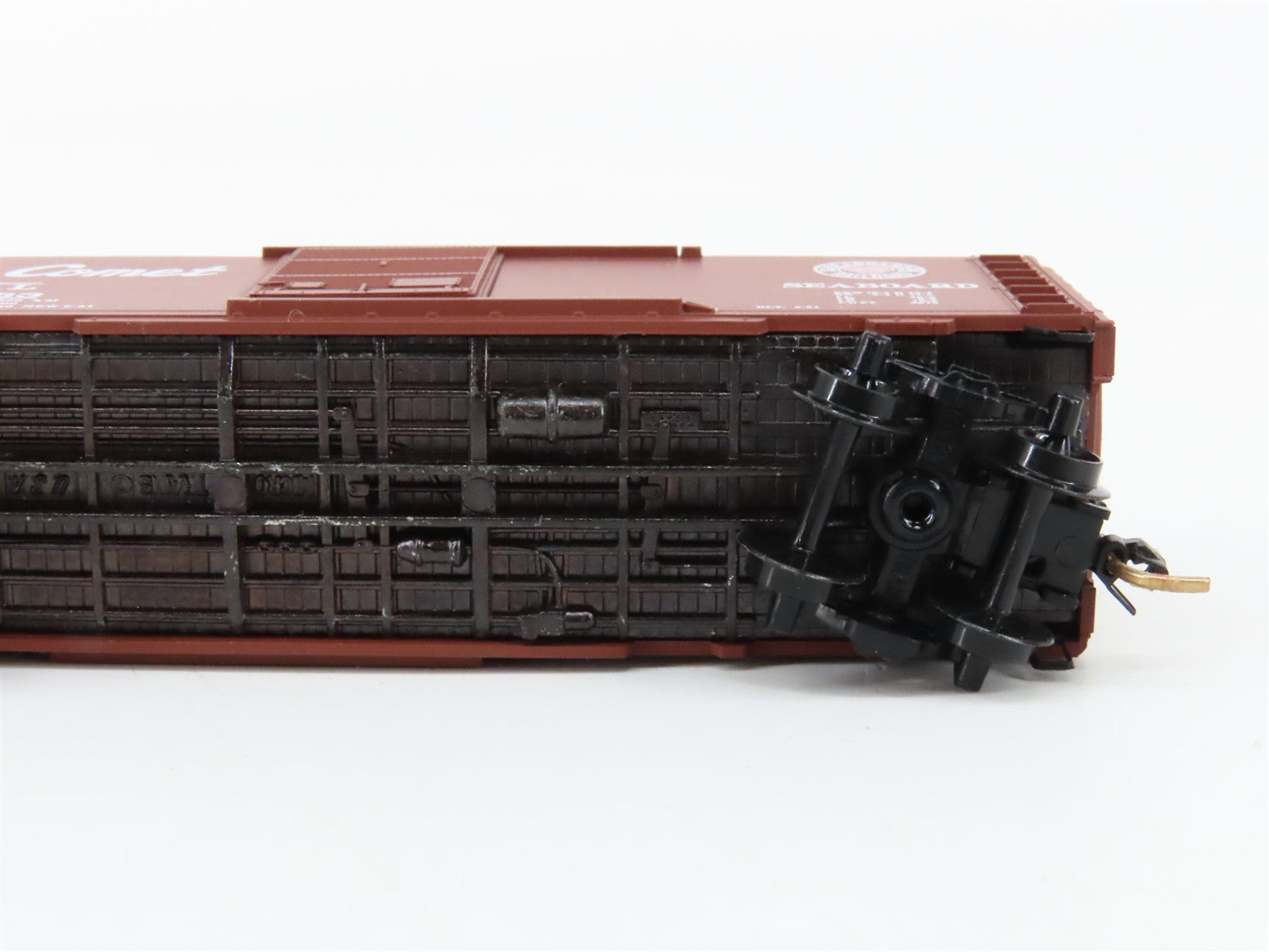 N Scale Micro-Trains MTL 20660 SAL Seaboard Silver Comet 40' Box Car 24863 RTR