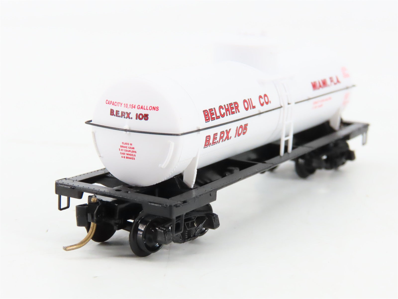 N Scale Micro-Trains MTL 65420 Belcher Oil Co. 39' Single Dome Tank Car RTR