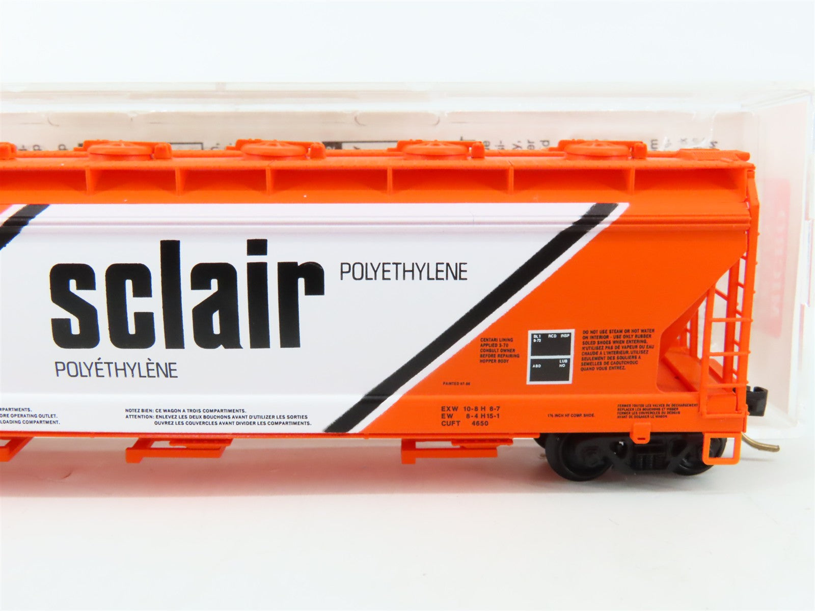 N Scale Micro-Trains MTL 93040 Sclair 3-Bay Covered Hopper Factory Interior RTR