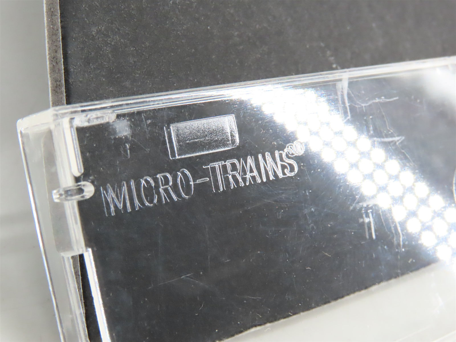 N Scale Micro-Trains MTL 93040 Sclair 3-Bay Covered Hopper Factory Interior RTR