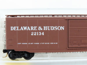 N Scale Micro-Trains MTL 31070 Delaware & Hudson 50' Box Car 22134 RTR