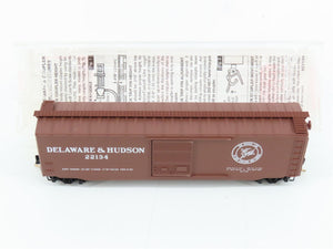 N Scale Micro-Trains MTL 31070 Delaware & Hudson 50' Box Car 22134 RTR