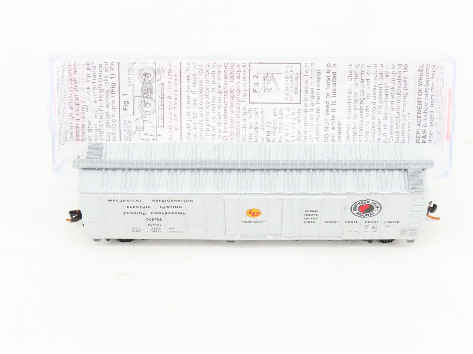 N Scale Micro-Trains MTL 07000050 NPM Northern Pacific 51' Reefer 588 RTR