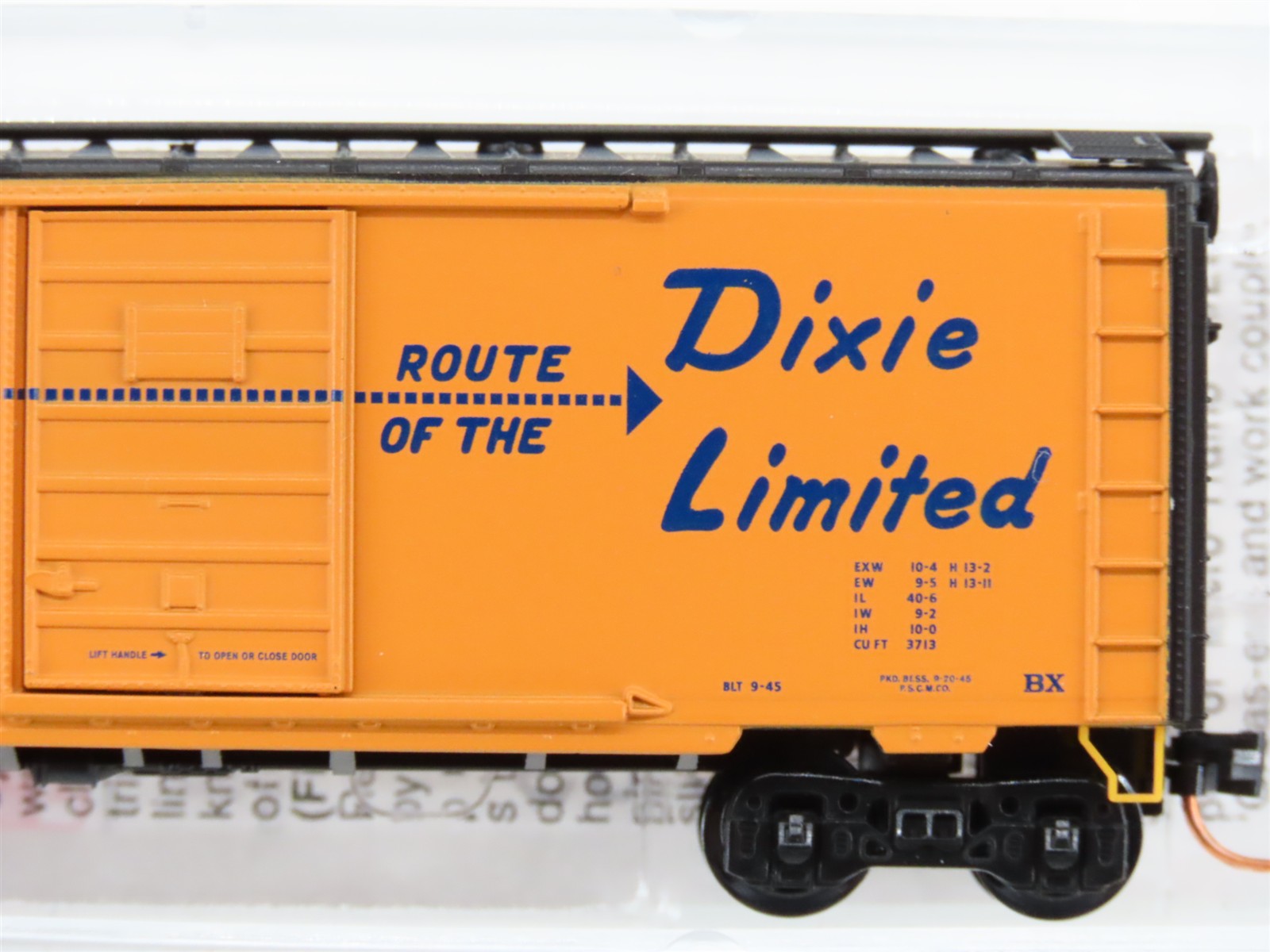 N Scale Micro-Trains MTL 20701 C&EI Chicago & Eastern Illinois 40' Box Car 1 RTR