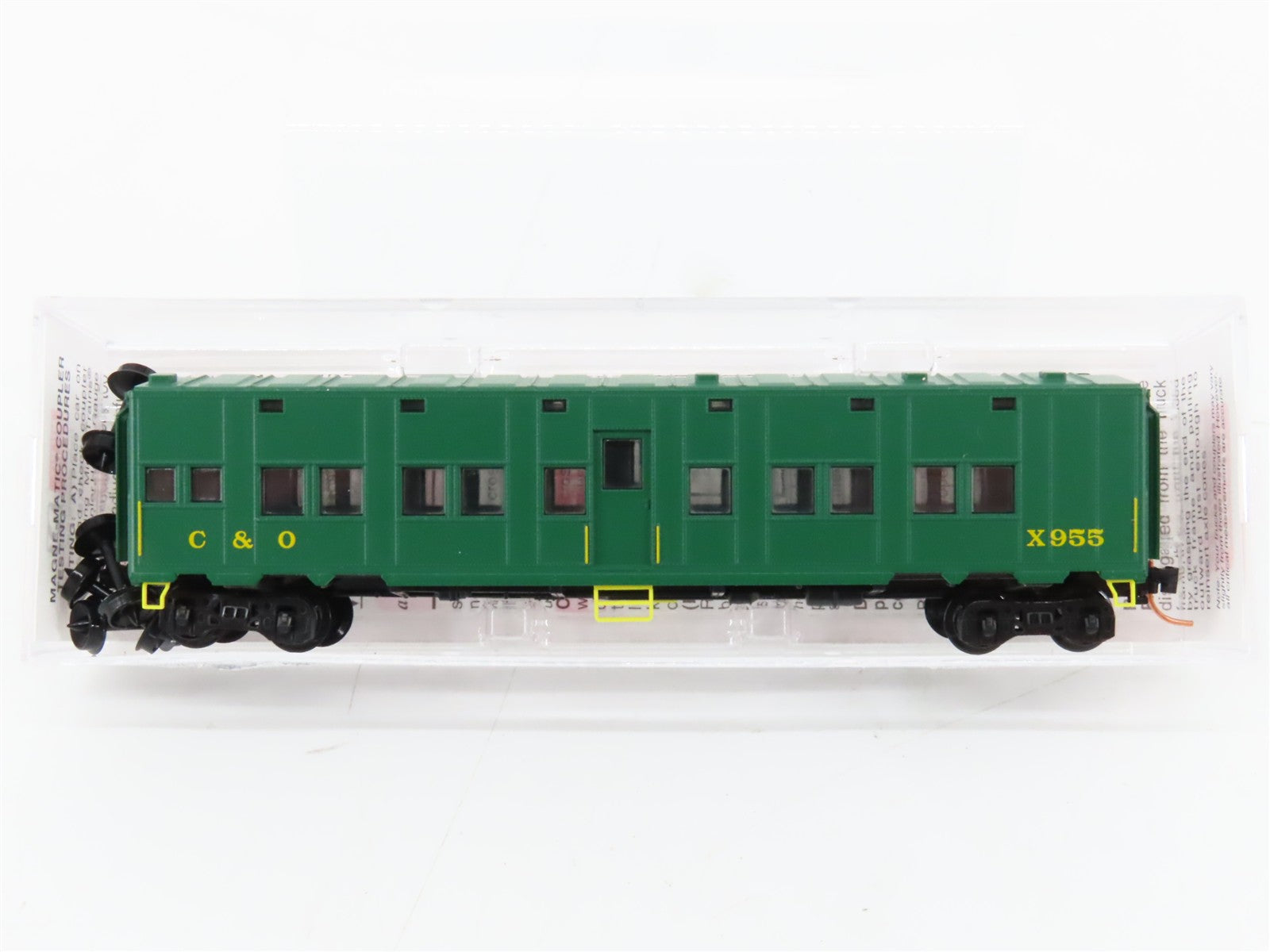 N Scale Micro-Trains MTL 116030.2 C&O Chesapeake & Ohio Troop Sleeper X955 RTR