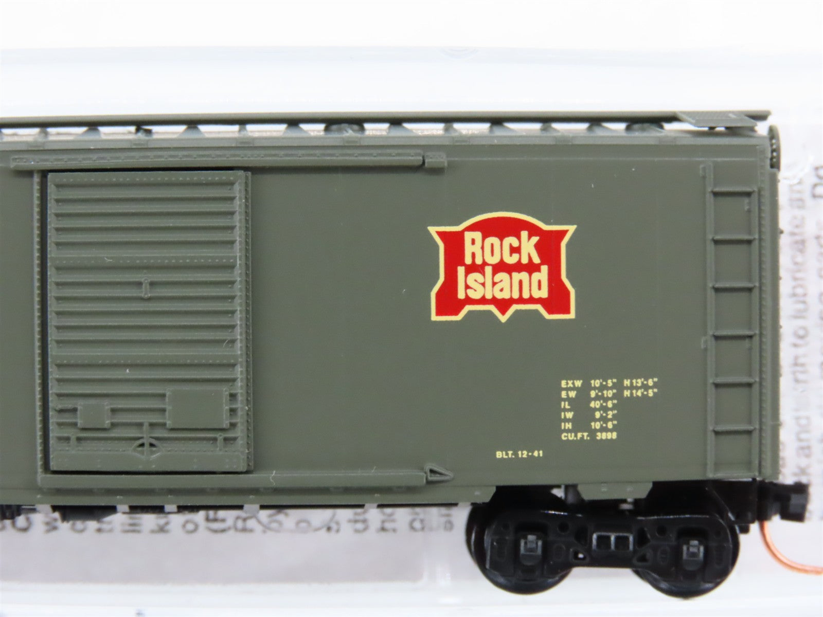 N Scale Micro-Trains MTL 20566 RI Rock Island 40' Box Car 20039 RTR