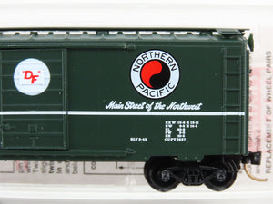 N Scale Micro-Trains MTL 20236 NP Northern Pacific 40' Box Car 1001 RTR