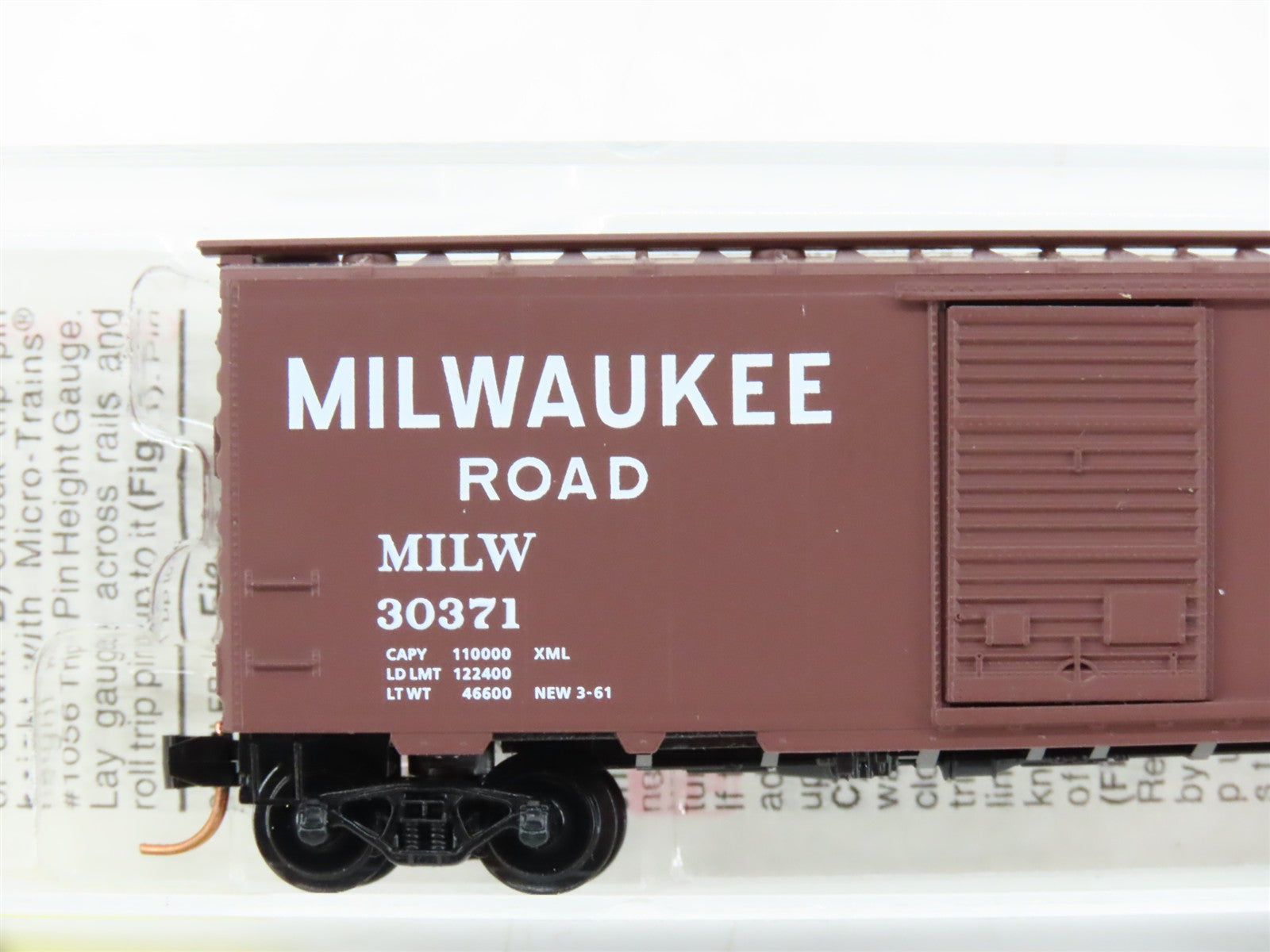 N Scale Micro-Trains MTL 20526 MILW Milwaukee Road 40' Box Car 30371 RTR