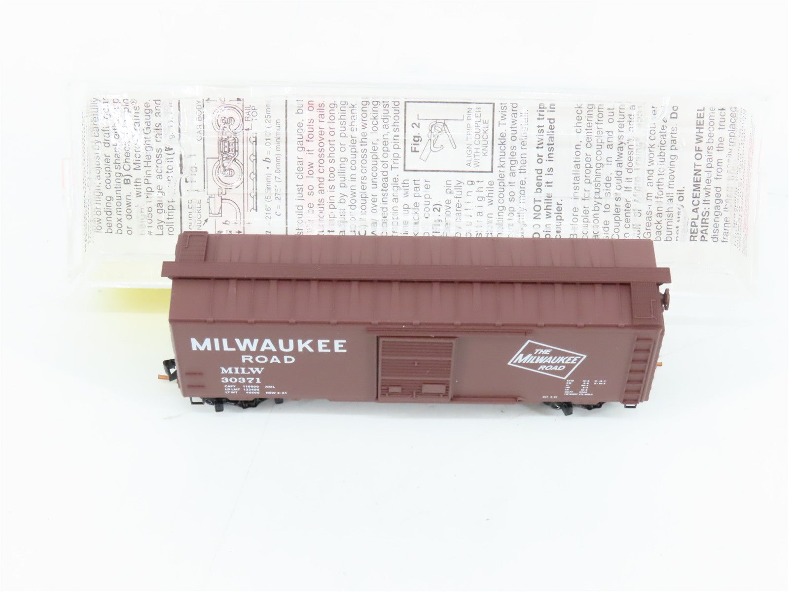 N Scale Micro-Trains MTL 20526 MILW Milwaukee Road 40' Box Car 30371 RTR
