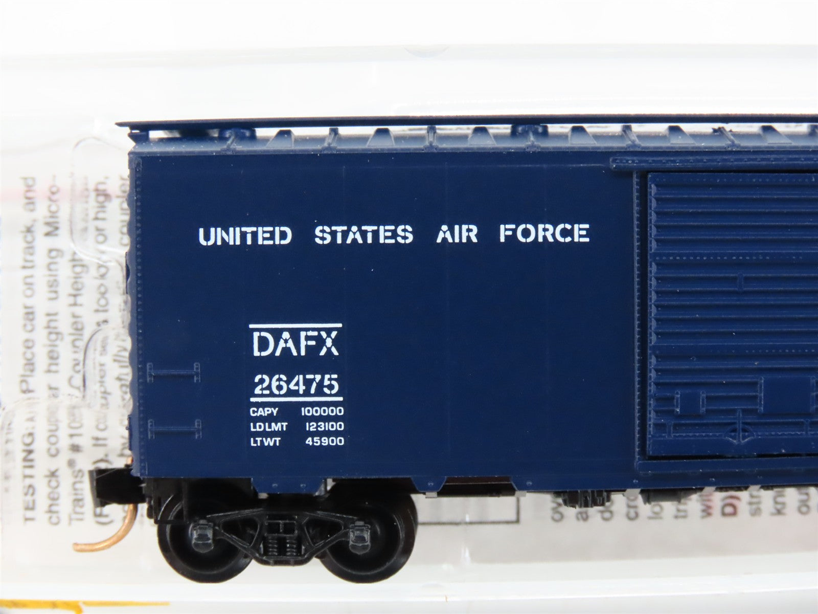 N Scale Micro-Trains MTL 20446 DAFX United States Air Force 40' Box Car RTR