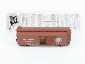 N Scale Micro-Trains MTL 02000530 Southern Railway 40' Box Car 10043 RTR