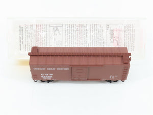 N Scale Micro-Trains MTL 20466 CGW Chicago Great Western 40' Box Car 93365 RTR