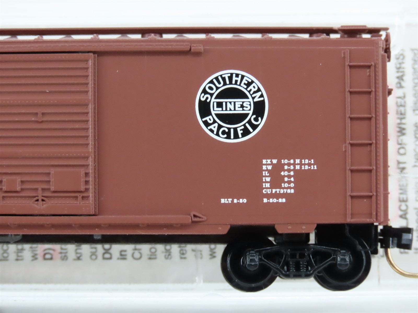 N Scale Micro-Trains MTL 20080 SP Southern Pacific 40' Box Car 105045 RTR