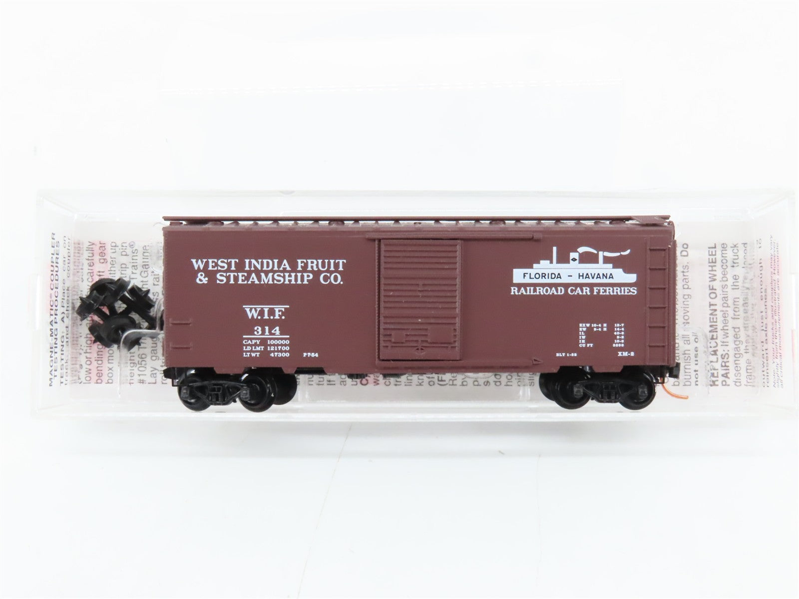 N Scale Micro-Trains MTL 20370 West India Fruit & Steamship Company Box Car RTR