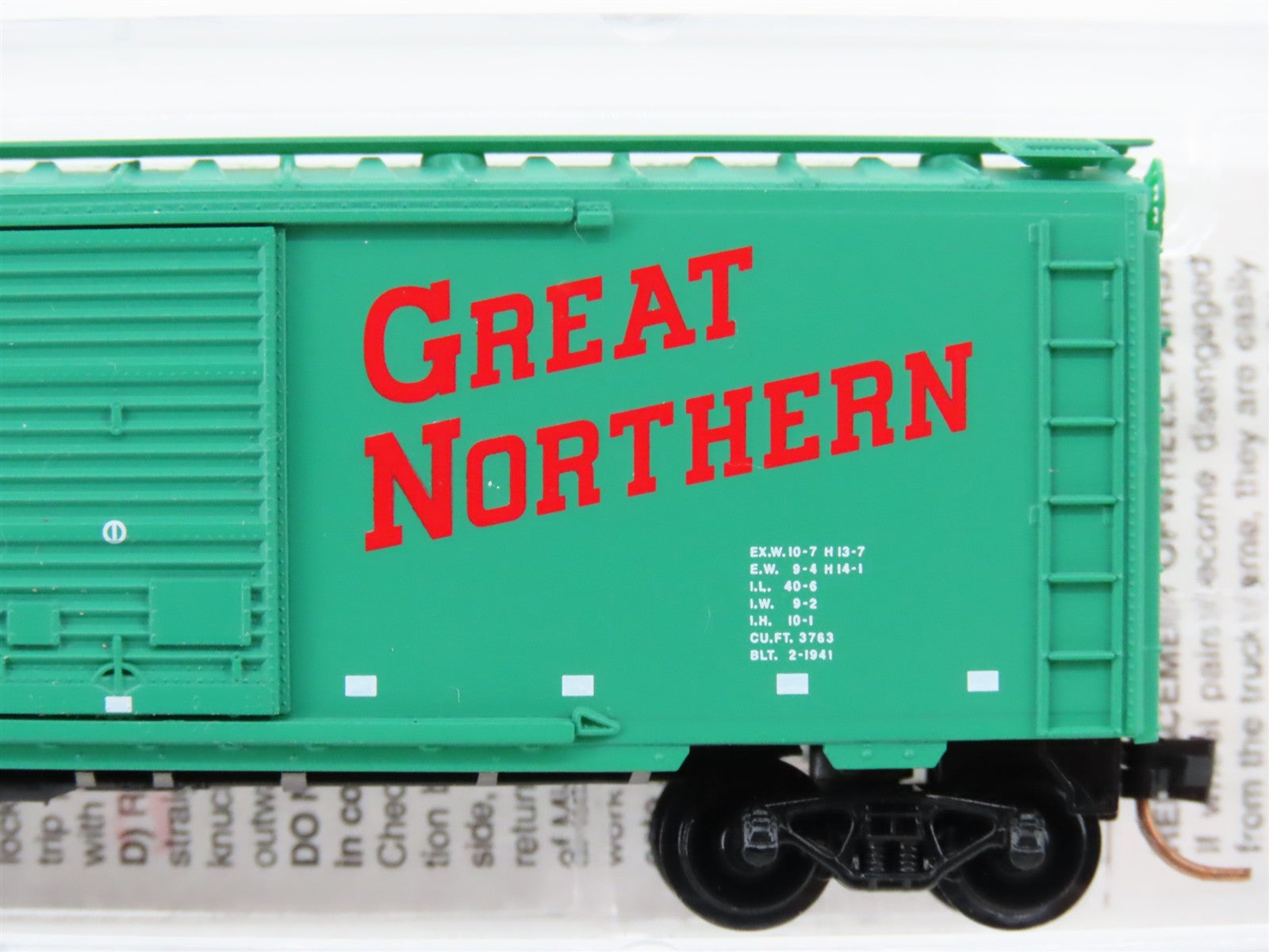 N Scale Micro-Trains MTL 20420 GN Great Northern 40' Box Car 27163 RTR