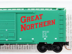 N Scale Micro-Trains MTL 20420 GN Great Northern 40' Box Car 27163 RTR